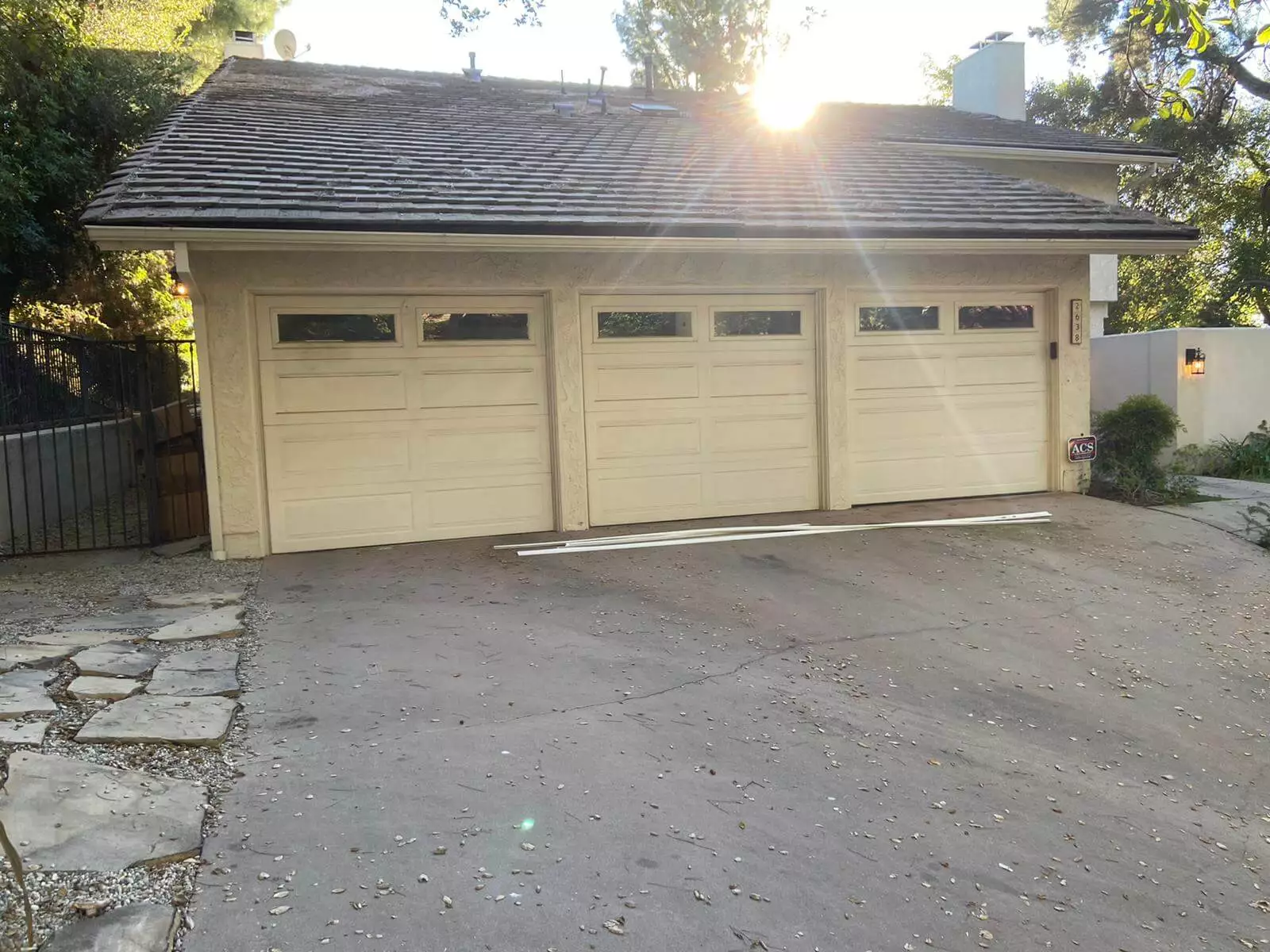 Emergency-Garage-Door-Repair