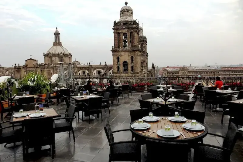 Stay Near the Zocalo